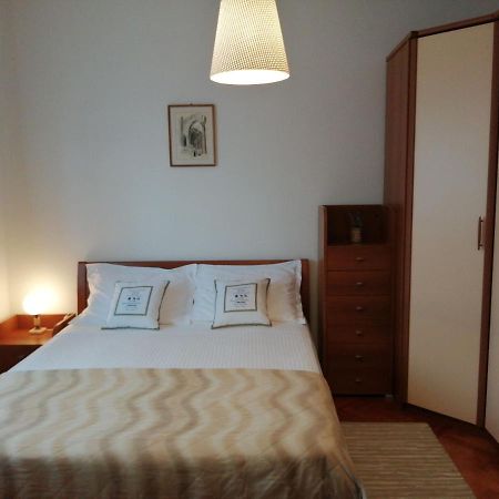 Apartments Jelka Postira Kültér fotó