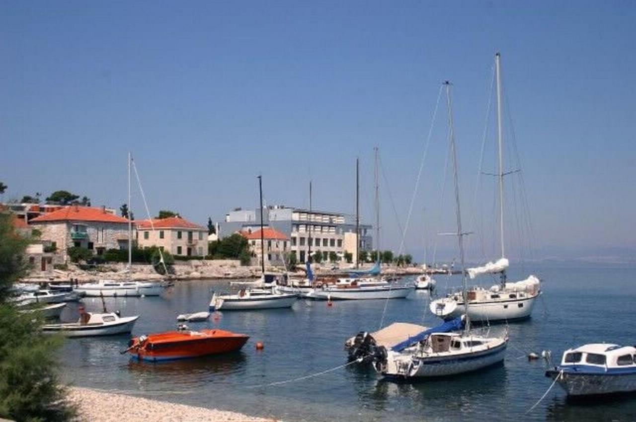 Apartments Jelka Postira Kültér fotó